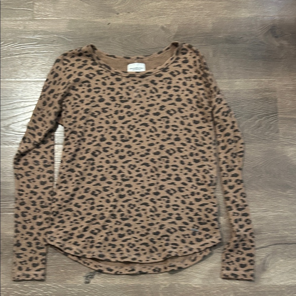 Abercrombie & Fitch Animal Print Long Sleeve Top